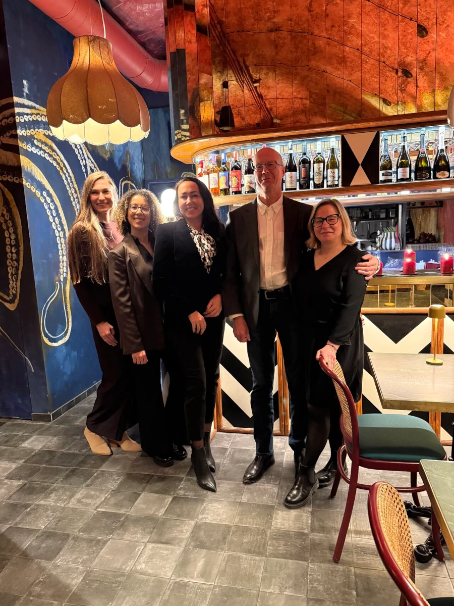 Współpraca w farmacji, która łączy światy!