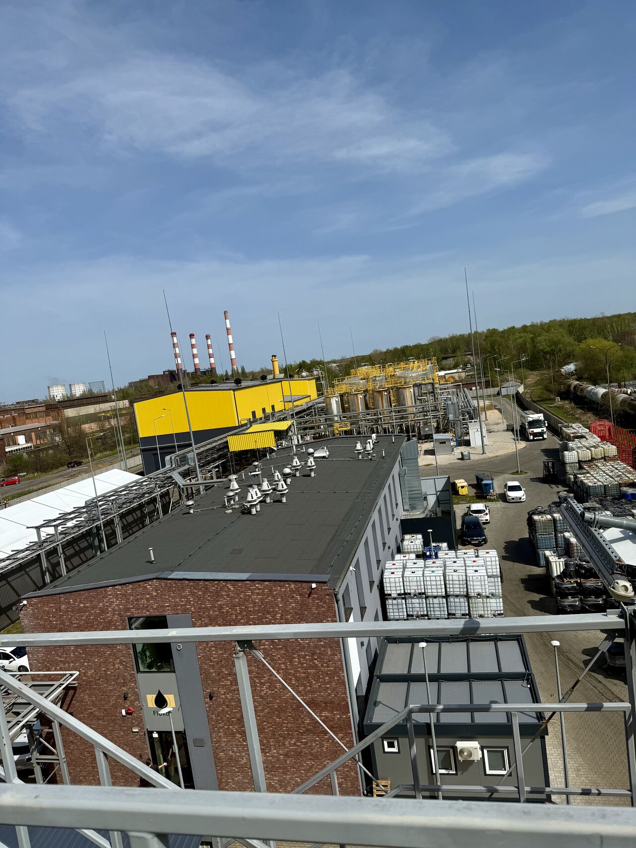 Produkcja olejów i płynów obróbkowych Flukar